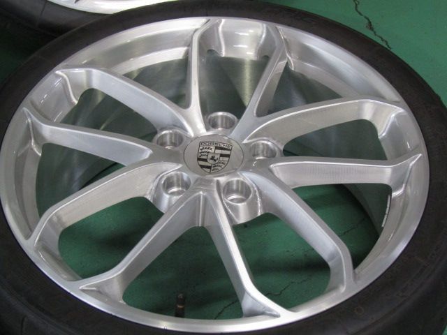 718ケイマン GT4純正