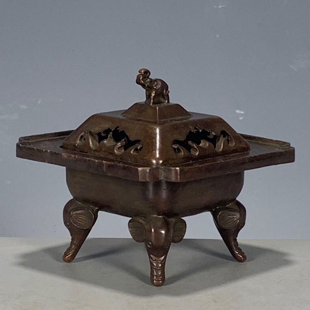 めでたい如意銅象 香炉 銅香炉 工芸品 美術品 置物 めでたい如意銅象 香炉 銅香炉 工芸品 美術品 置物