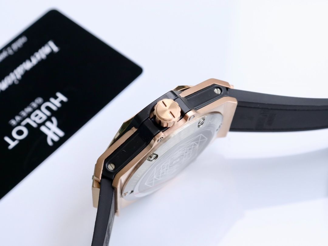 【新品未使用】Hublot マネークリップ 新品 HUBLOT腕時計 未使用 ｜本日限定特価｜新品未使用--WTO輸入