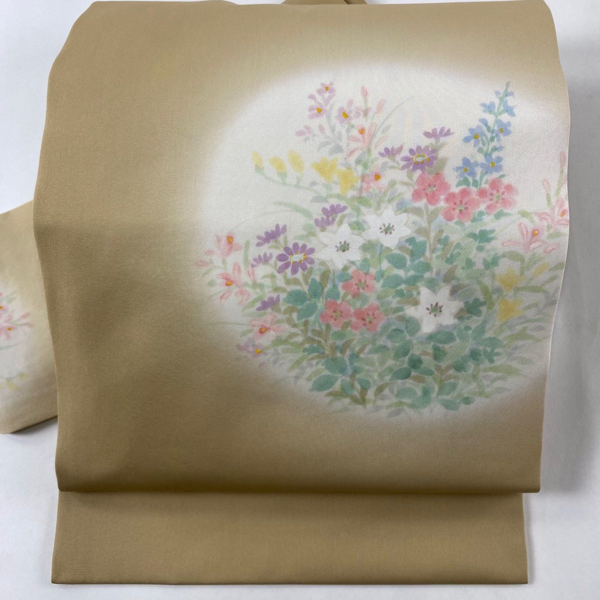 名古屋帯 秀品 落款 草花 ベージュ 正絹