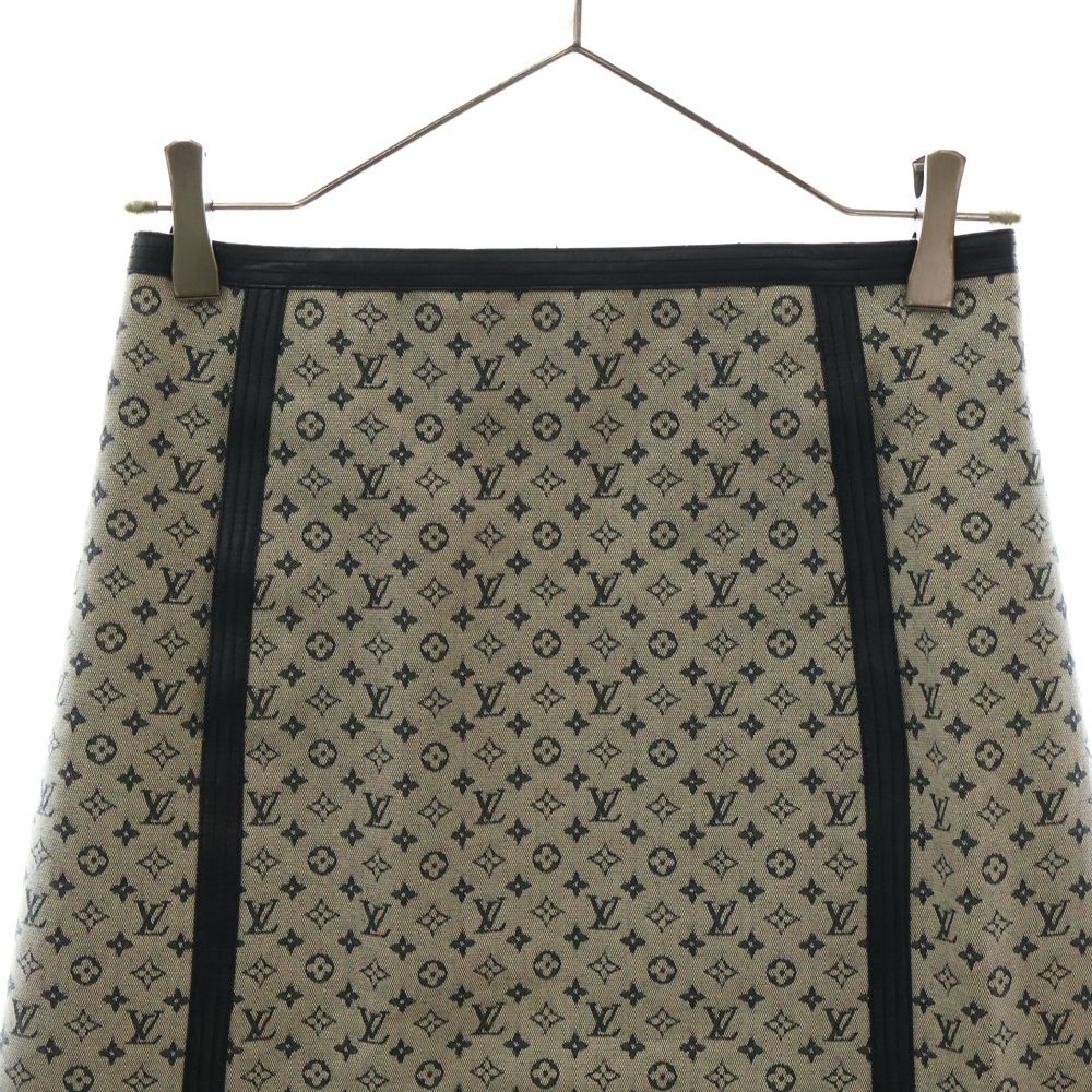 LOUIS VUITTON (ルイヴィトン) モノグラム スカート ネイビー