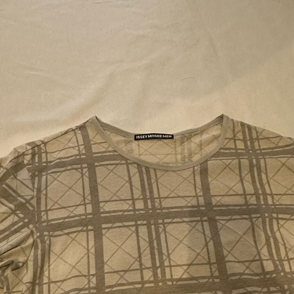 イッセイミヤケISSEY MIYAKE カットソーTシャツ柄 イッセイミヤケ トップス カットソー 総柄 - メルカリ