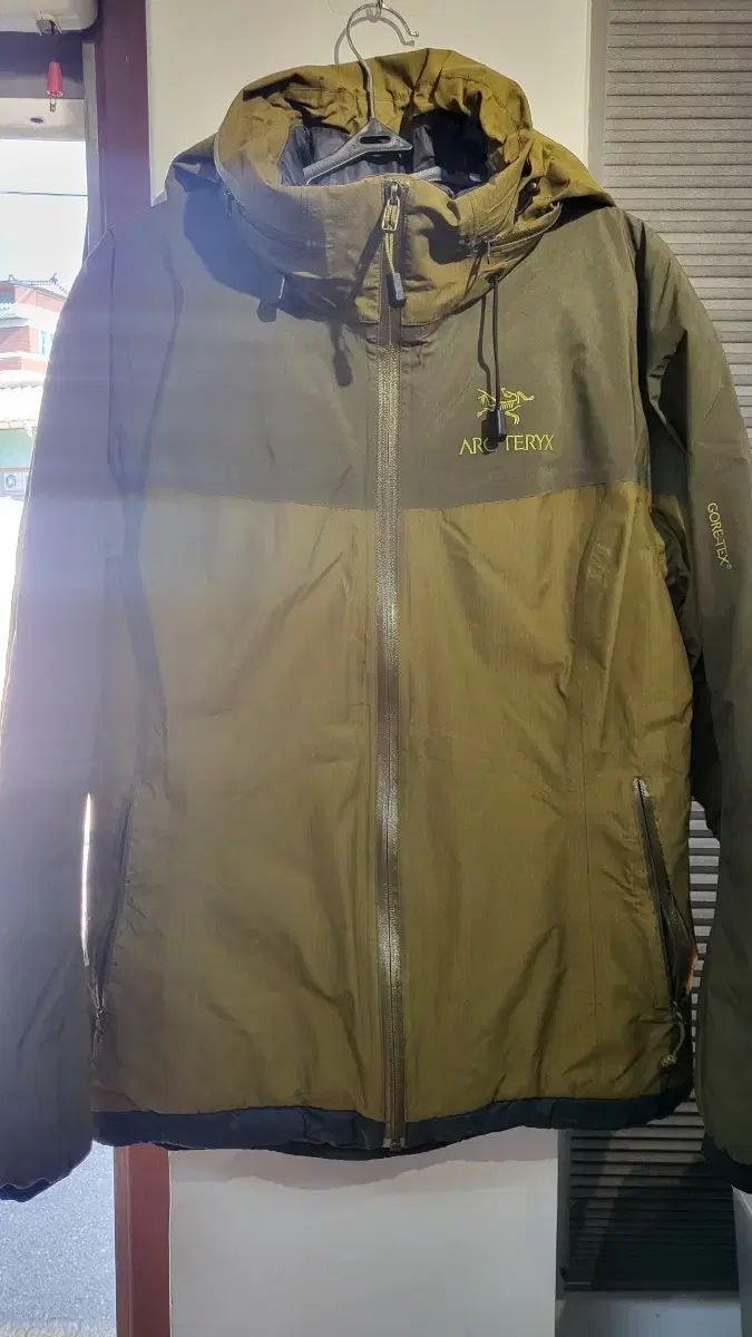 アークテリクス GORE-TEX ジャケット カーキ