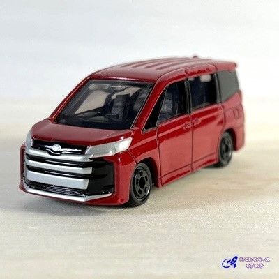 める様 リクエスト　確認用　 トミカ　トヨタ　ノア　ミニカー トミカ No.50 トヨタ ノア（初回特別仕様） | タカラトミー