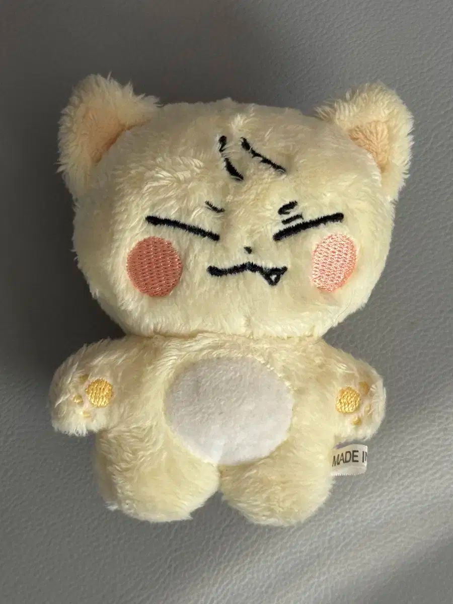 BTOB(ビートゥービー) ソ・ウングァン(SEO EUNKWANG) ウングァン ぬいぐるみ 10cm 人形 ぬいぐるみ ぬい