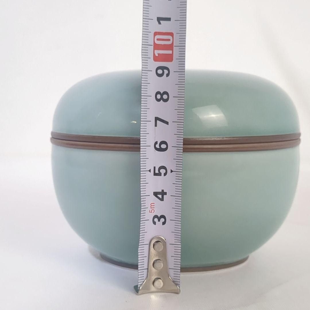 深川製磁 小染桜 新丸4号 蓋物 ボンボニエール 共箱付属 深川製磁 小染桜 新丸4号 蓋物 ボンボニエール 共箱付属 - メルカリ