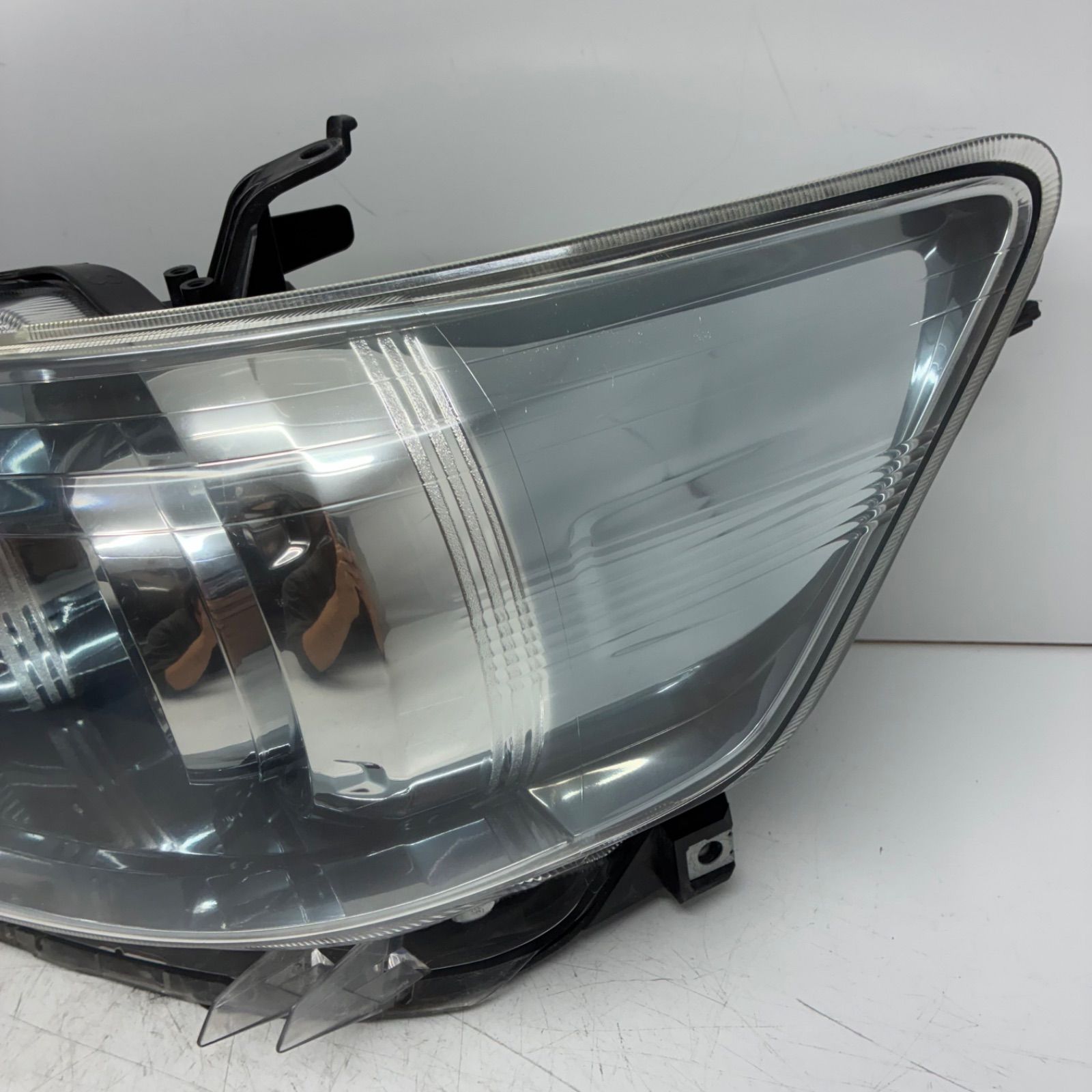 Y 美品【コーティング済】NZE151 ZRE152 ZRE154 カローラ ルミオン
