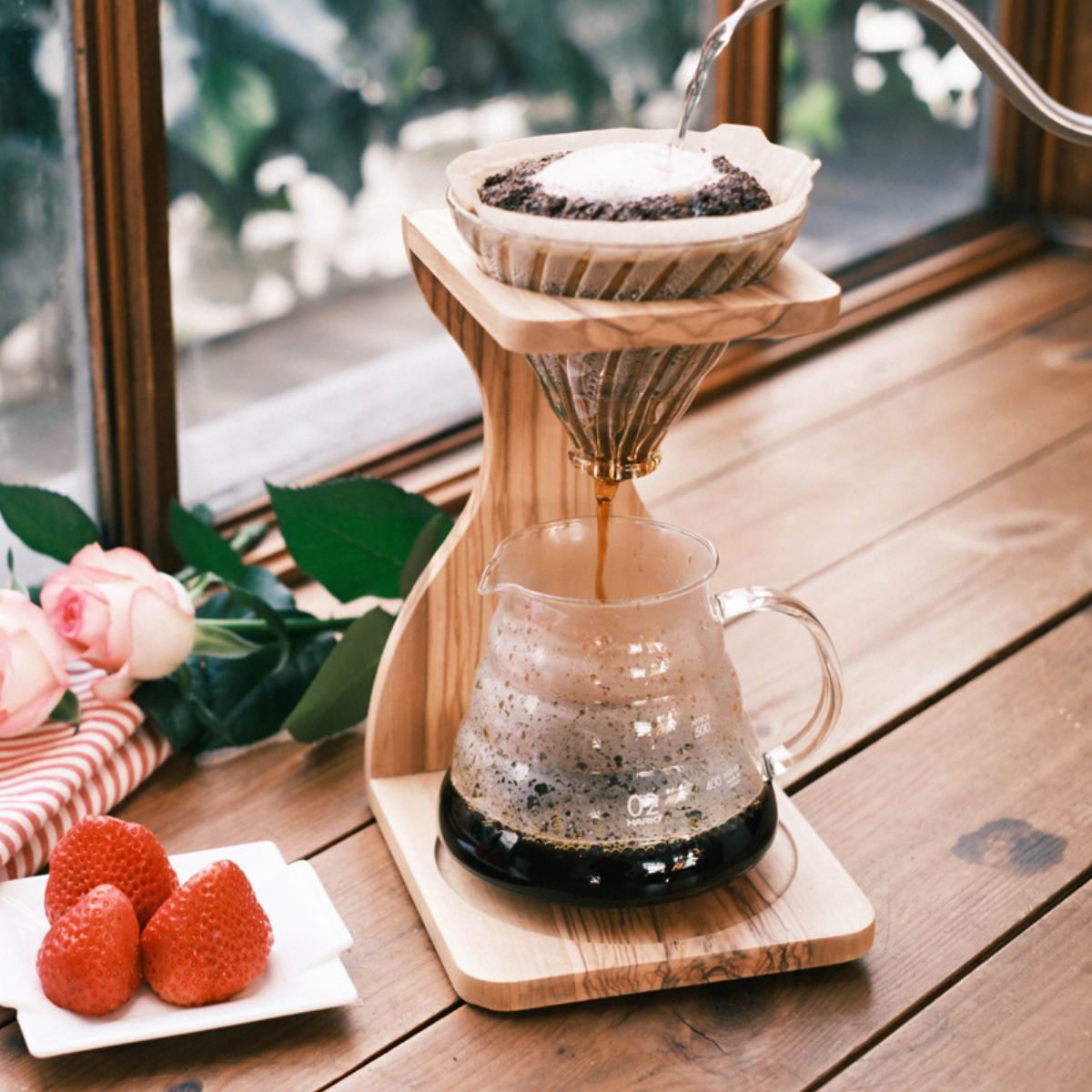 ハリオ コーヒー ドリッパーセット 1~4杯用 V60 オリーブウッド ハリオ コーヒー ドリッパーセット 1~4杯用 V60 オリーブウッド