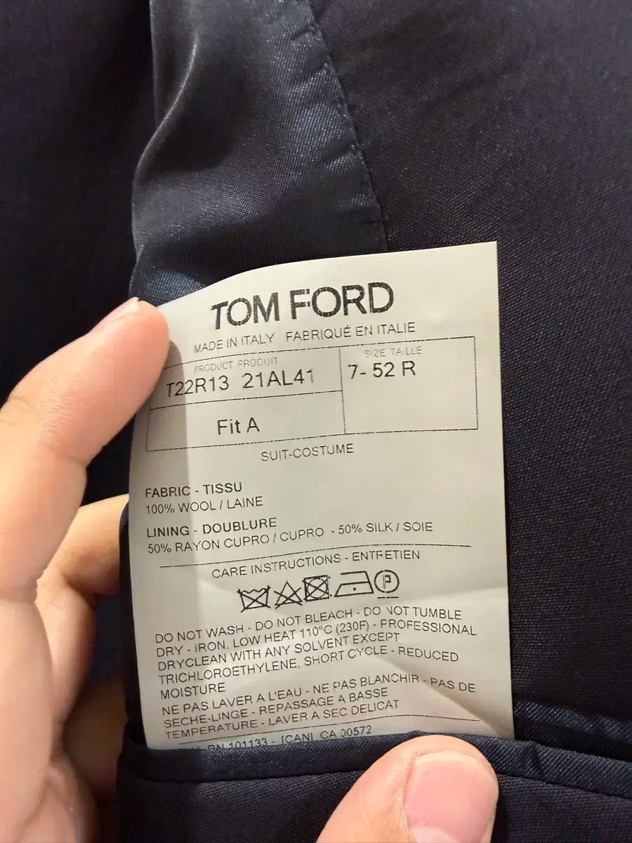 トムフォード トム フォード ウィンザー ダークネイビー スーツ 数 52 KANDAIZUMI_COM