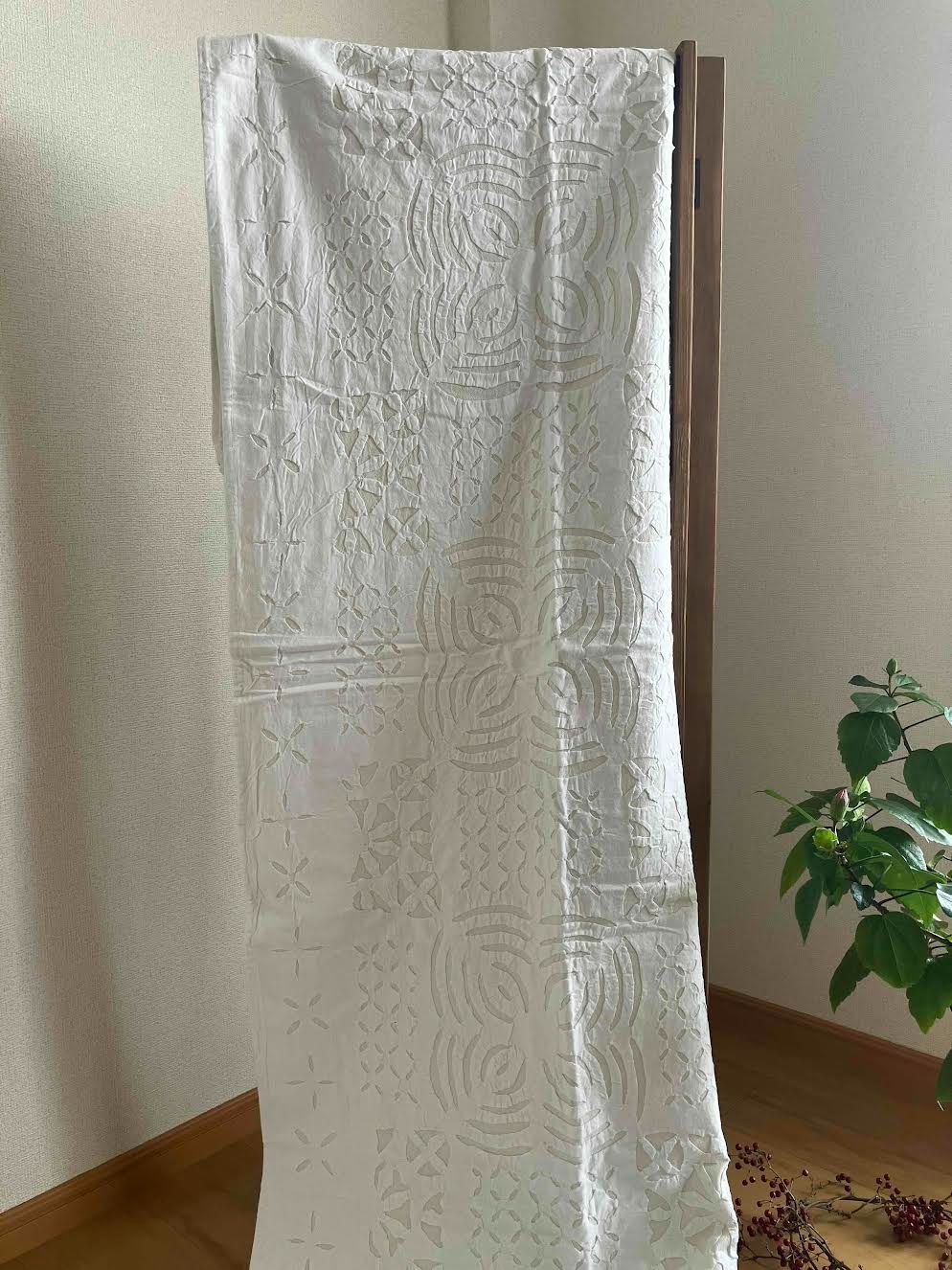 マルチカバー ベッドカバー ソファーカバー カーテン コットン１００％ 白 ナチュラル ホワイト カットワーク セミダブル シングル ハンドメイド A3 NEXPOTALLINN_EU