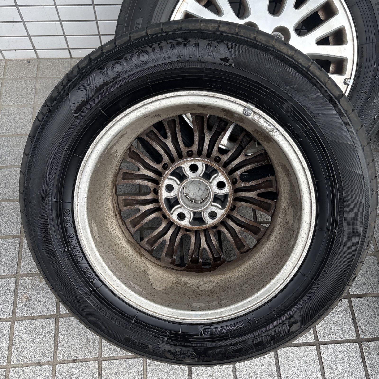 17 クラウン マジェスタ 純正ホイール タイヤセット 205/65r15