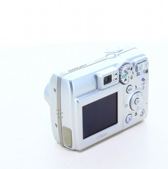 中古】(ニコン) Nikon COOLPIX5600 パールシルバー - メルカリ