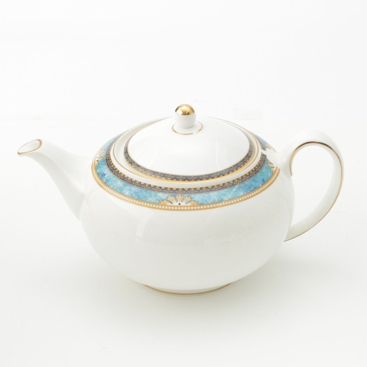 ウェッジウッド CURZON ボーンチャイナ 食器 ティーポット シュガーポット クリーマー カップ＆ソーサー×6 デザートプレート×6 ディナープレート×7 セット ホワイト