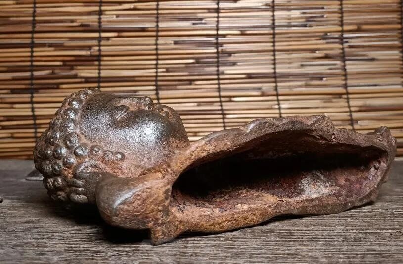 鋳鉄大頭寝仏釈迦摩尼寝仏WP