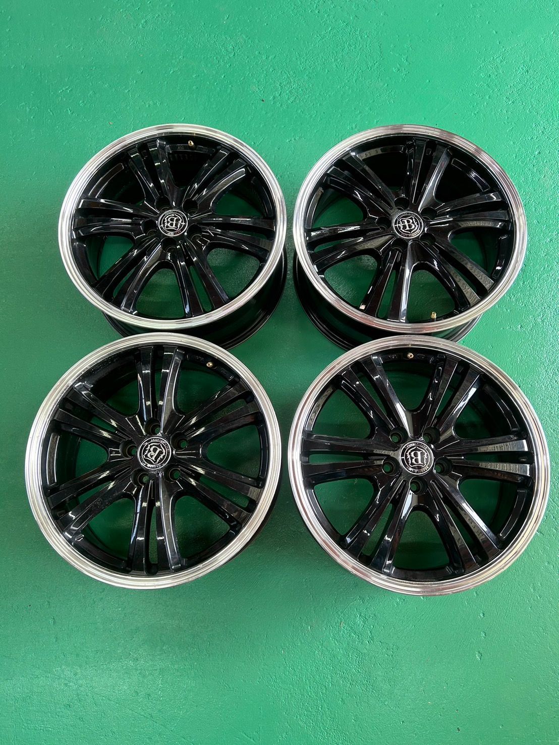 送料込み！ アルミホイール 17X7J PCD100 5H +48 4本セット 中古品 ...