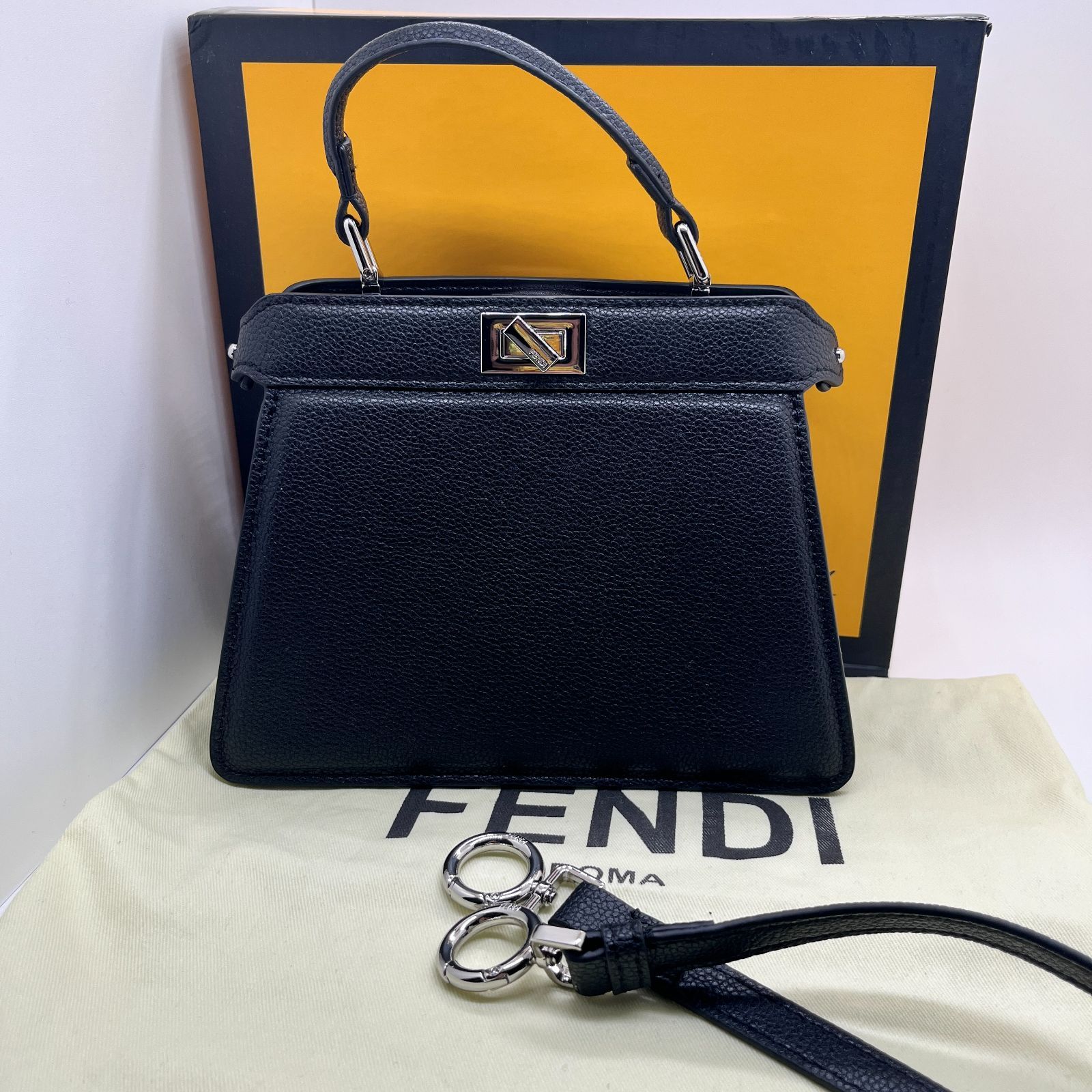 ✨ FENDI ピーカブー スモール 2WAY ハンドバッグ ショルダーバック