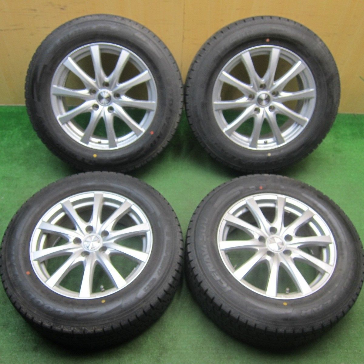 225/65R17 グッドイヤー アイスナビ ravrion ラブリオン 17