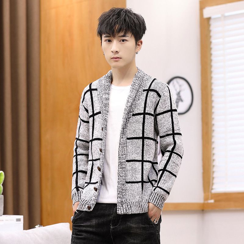 ニットカーディガン