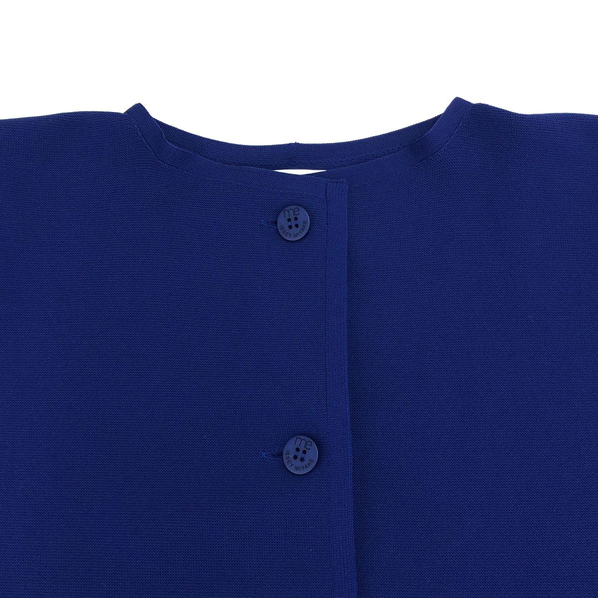 me ISSEY MIYAKE ミーイッセイ ミヤケ 24AW ノーカラーポリエステル