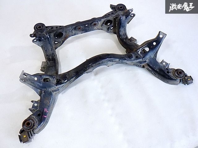日産系　リアサスペンションメンバーブレース　s14 s15 r33 r34 日産系 リアサスペンションメンバーブレース s14 s15 r33 r34