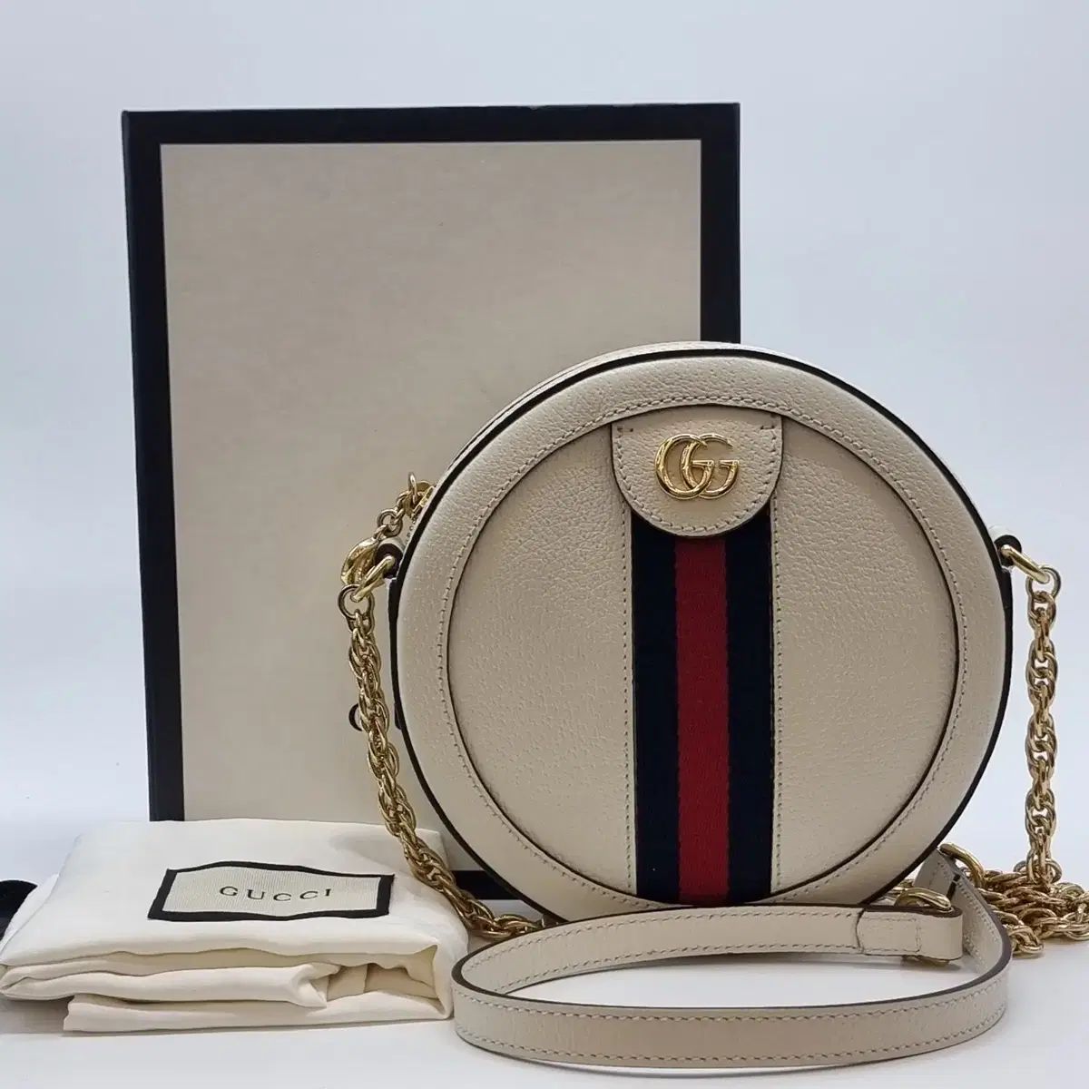 GUCCI グッチ