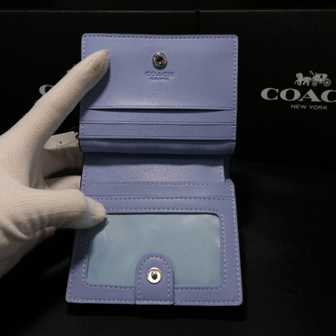 新品 COACH コーチ 二つ 折り 財布 CC921 ハッピードッグ - メルカリ