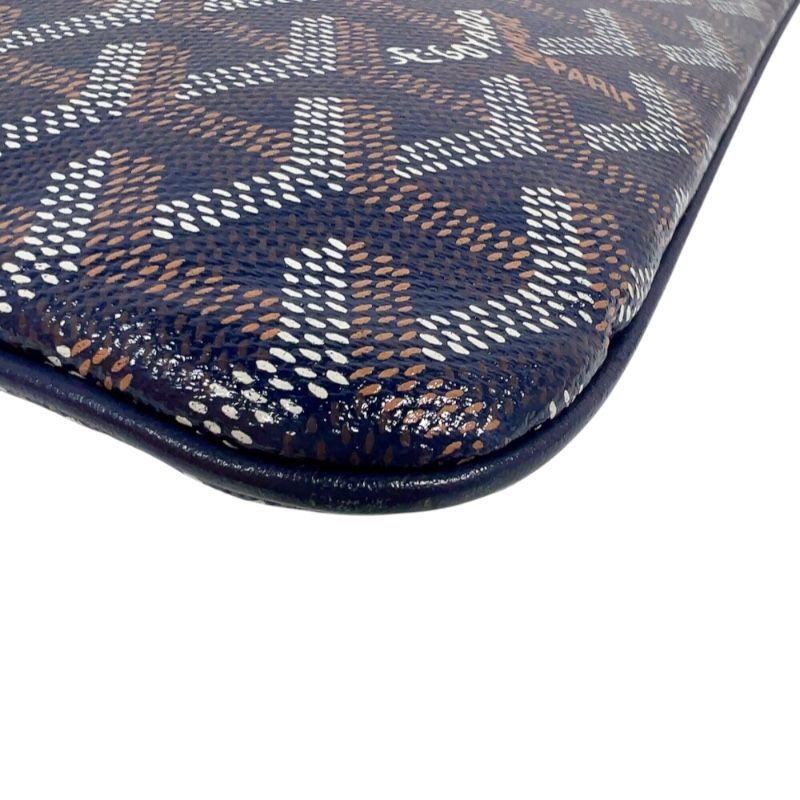 クラッチバッグ