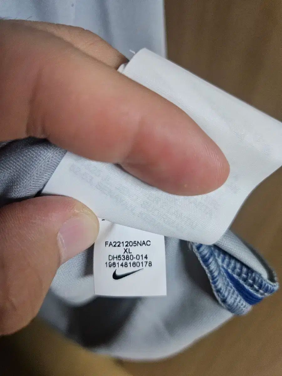 貴重！シンディ・シャーマン サイン付きポスター 額装済み タグポート