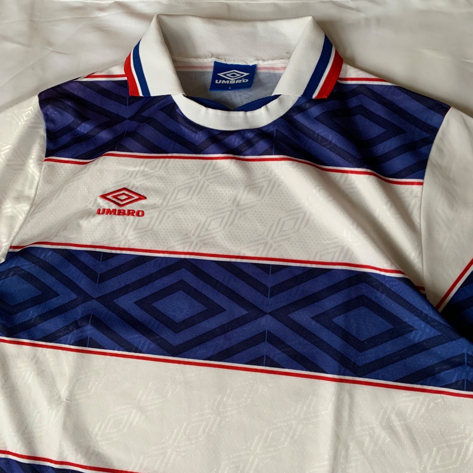 90s UMBRO S/S Football Game Shirt アンブロフットボールシャツ ゲームシャツ 半袖 ホワイト ブルー レッド Lサイズ  ロゴ刺繍 ボーダー Y2K ブロークコア フットボール サッカー ストリート アクロス