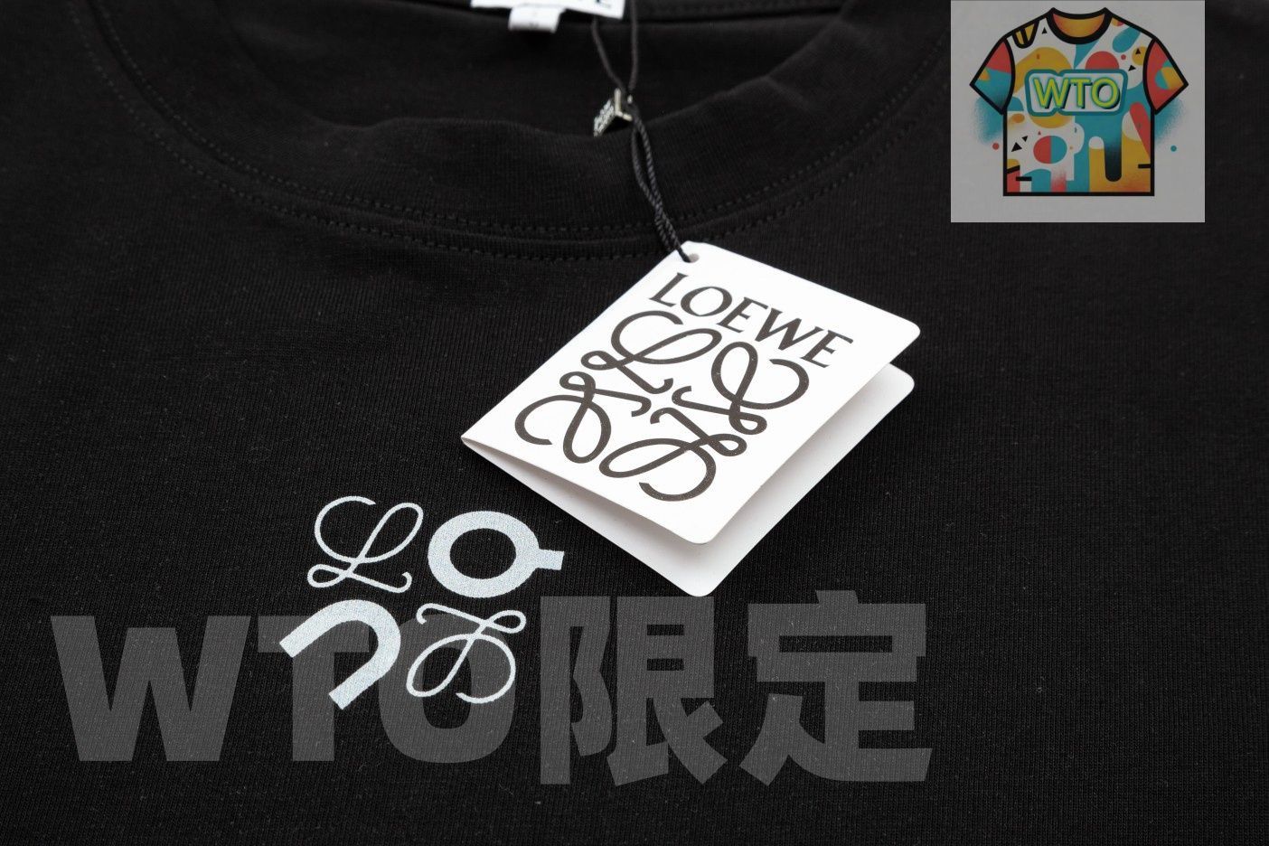 クルーネックTシャツ