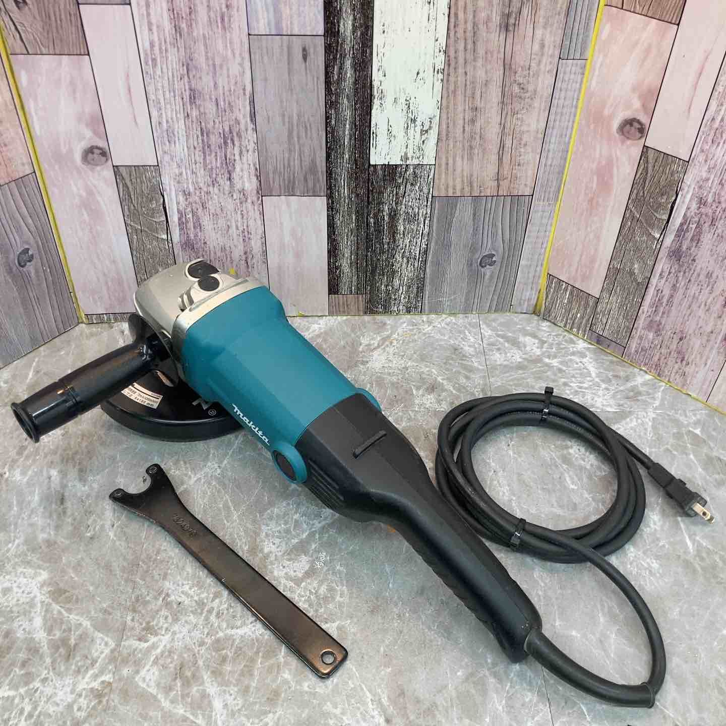 ☆マキタ(makita) 180mm電子ディスクグラインダ GA7011C【八潮店 