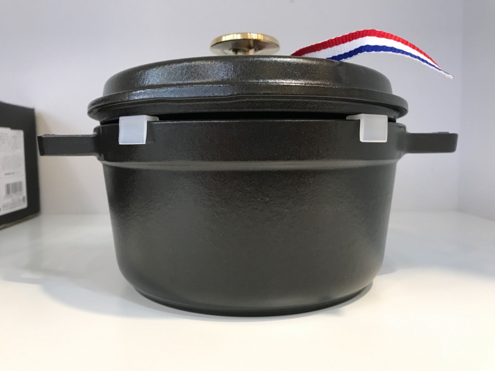 値下げしました！【新品未使用】staub ピコ・ココット ラウンド 16cm U