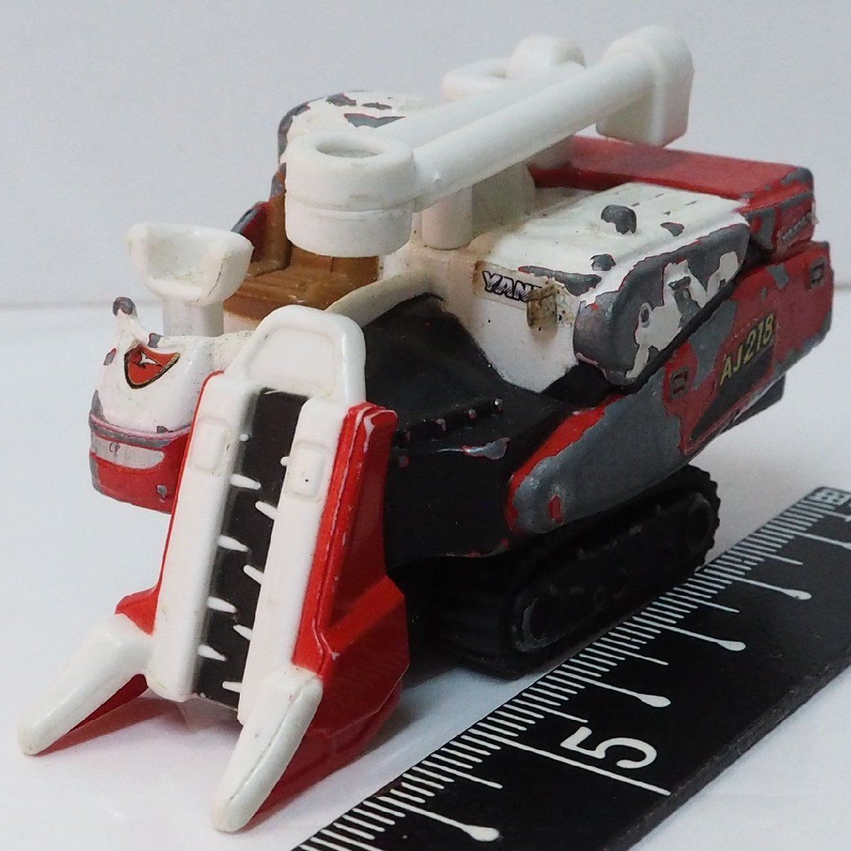 トミカ No.66【ヤンマー コンバイン AJ218 YANMAR COMBINE】1/47
