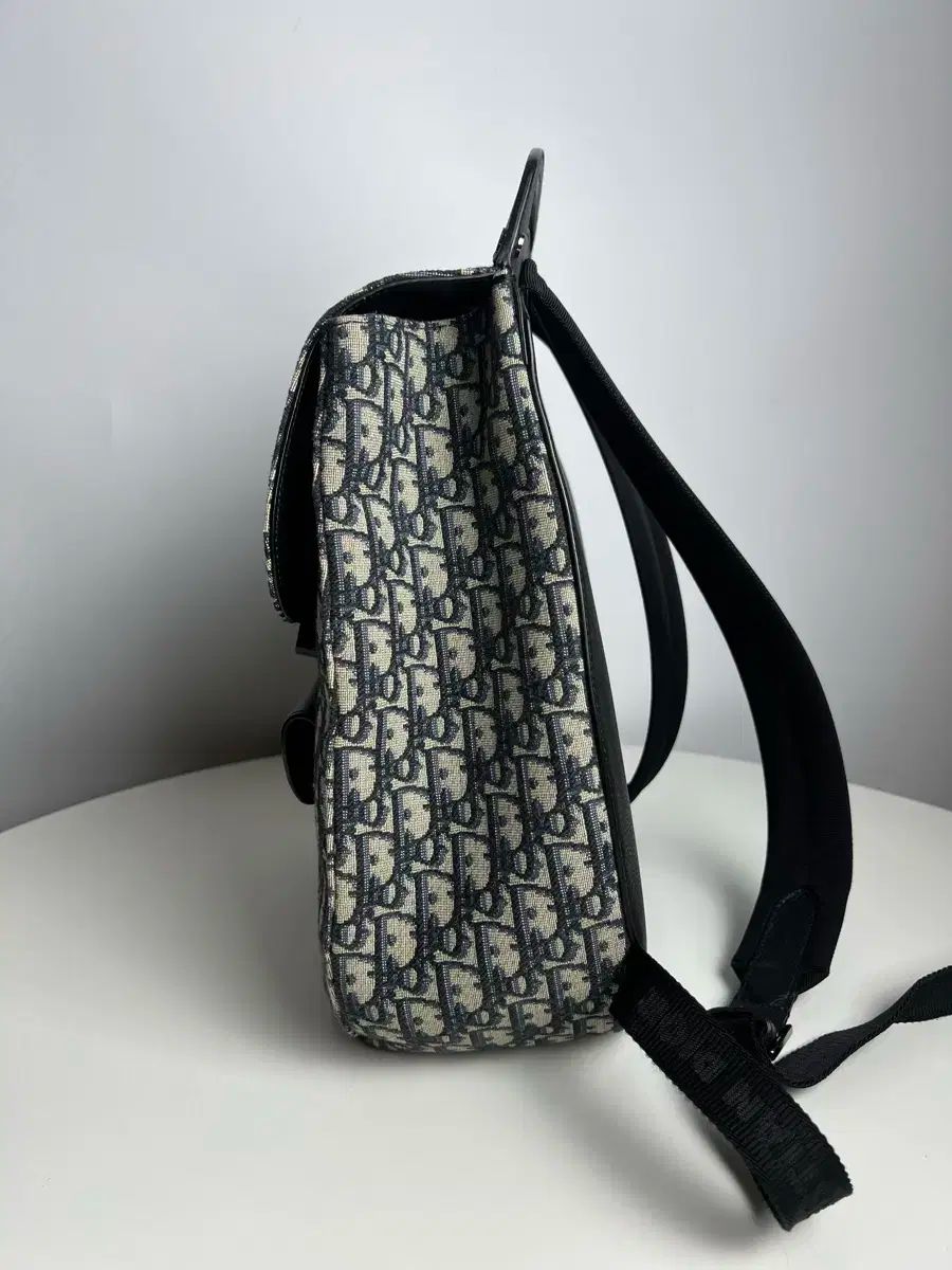 スリングバッグ