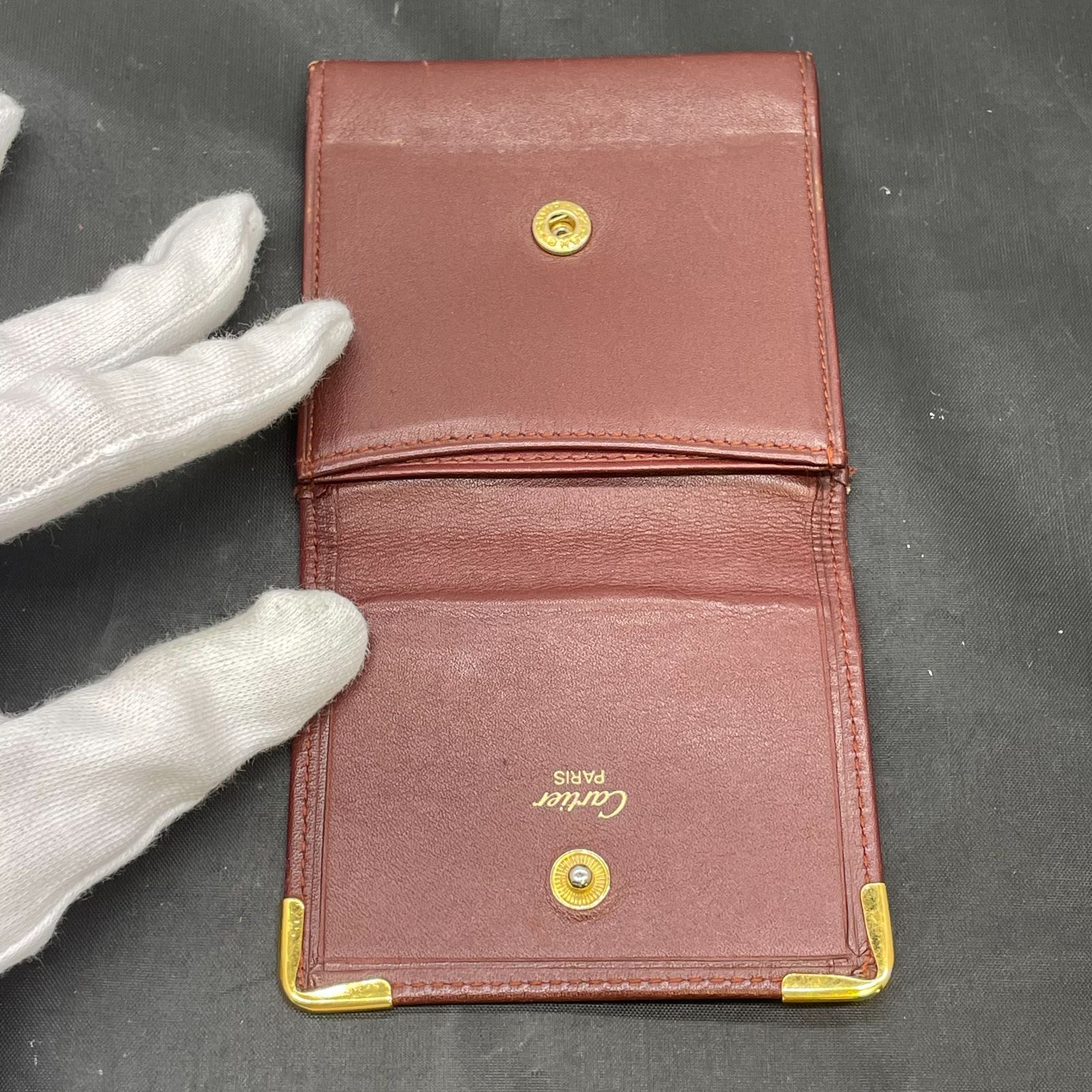 新品未使用/カルティエ/Cartier/小銭入れ財布/コインケース/ボルドー/BOX付/メンズ/レディース丸形 未使用級✨Cartier カルティエ パンテール 小銭入れ レザー 黒 箱付き