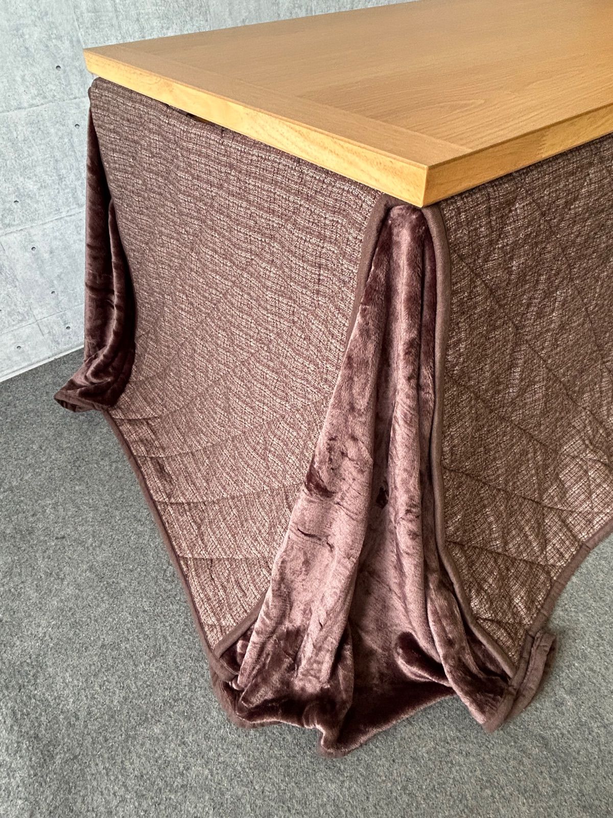 ダイニングコタツ