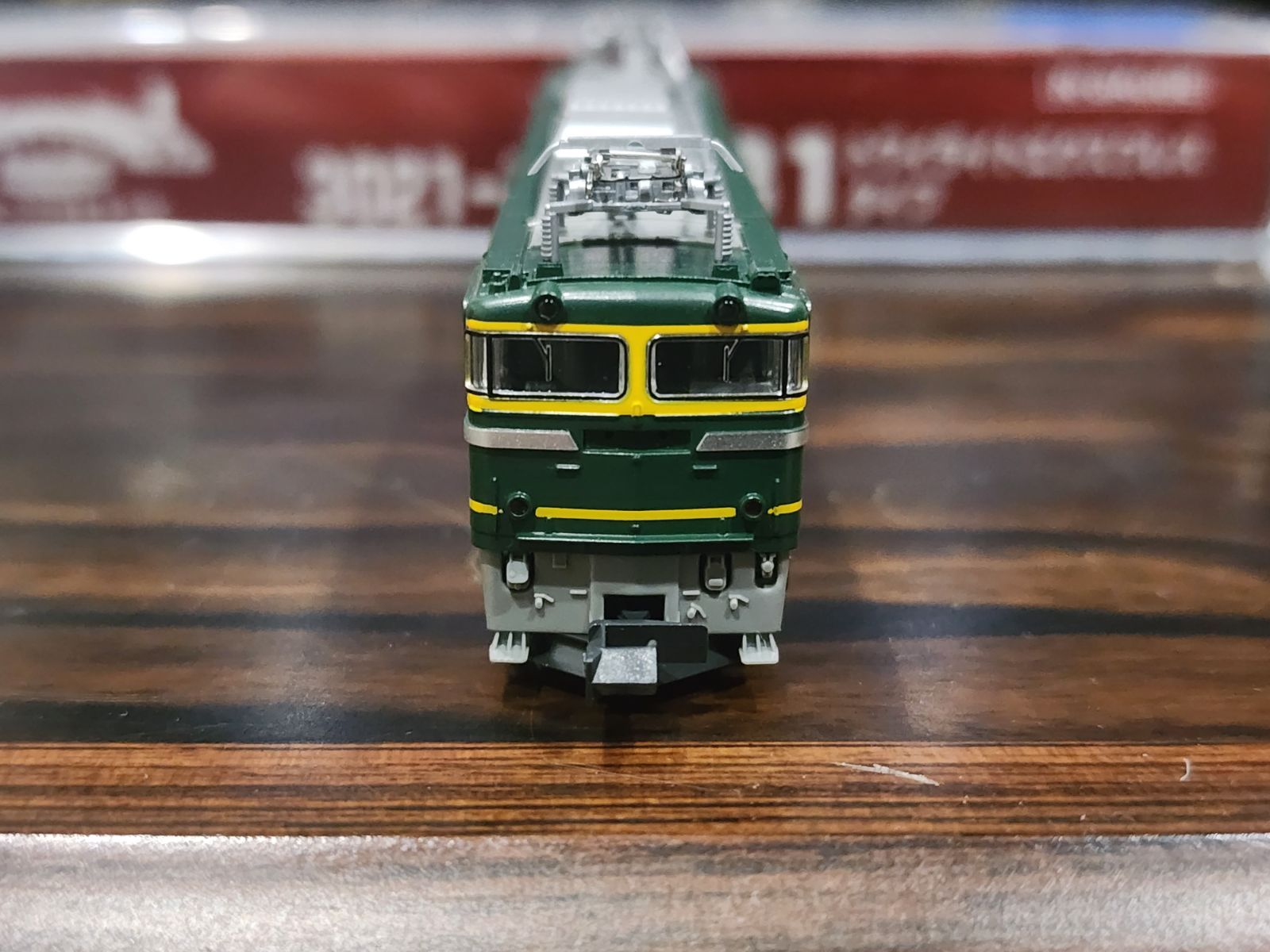 KATO ラウンドハウス 3021-7 EF81 トワイライトエクスプレス - メルカリ KATO ラウンドハウス 3021-7 EF81 トワイライトエクスプレス - メルカリ