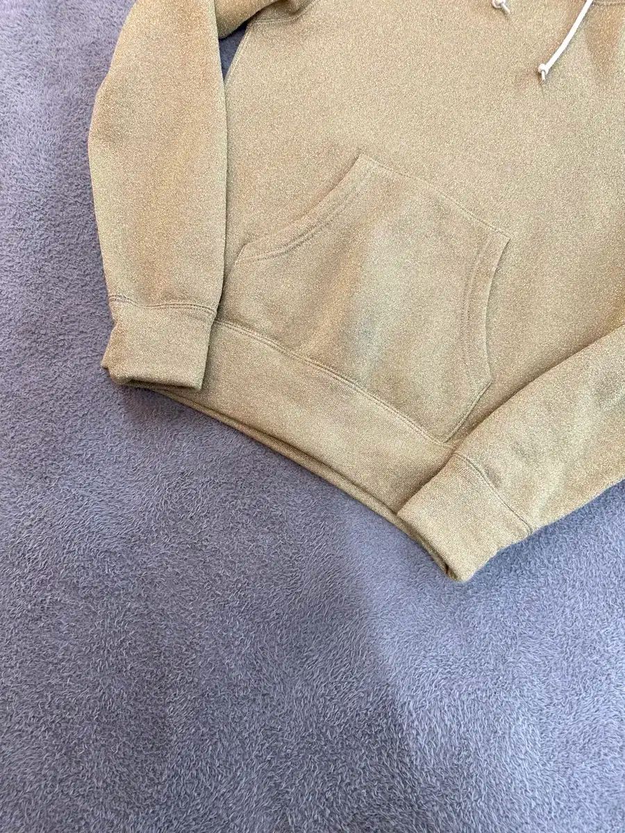 フード付きTシャツ