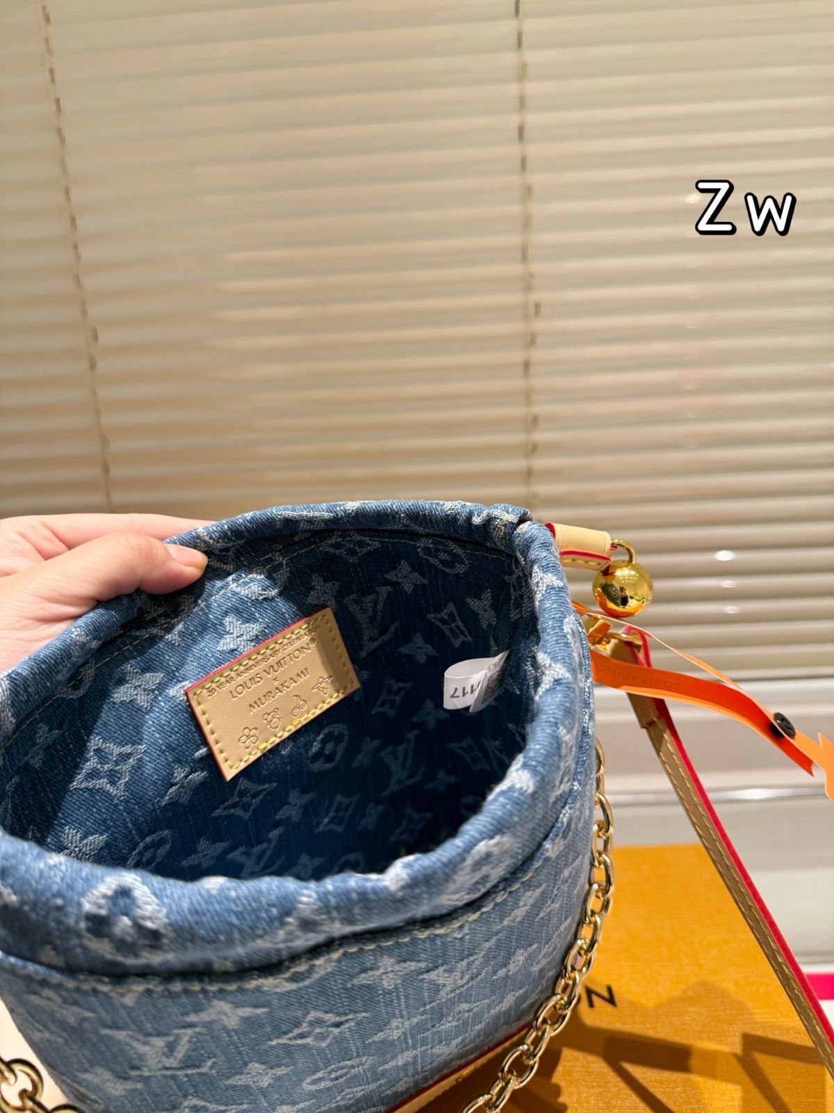 【デニムが映えるデザイン♪】Louis Vuitton★ナノ・ノエ louis-vuitton--