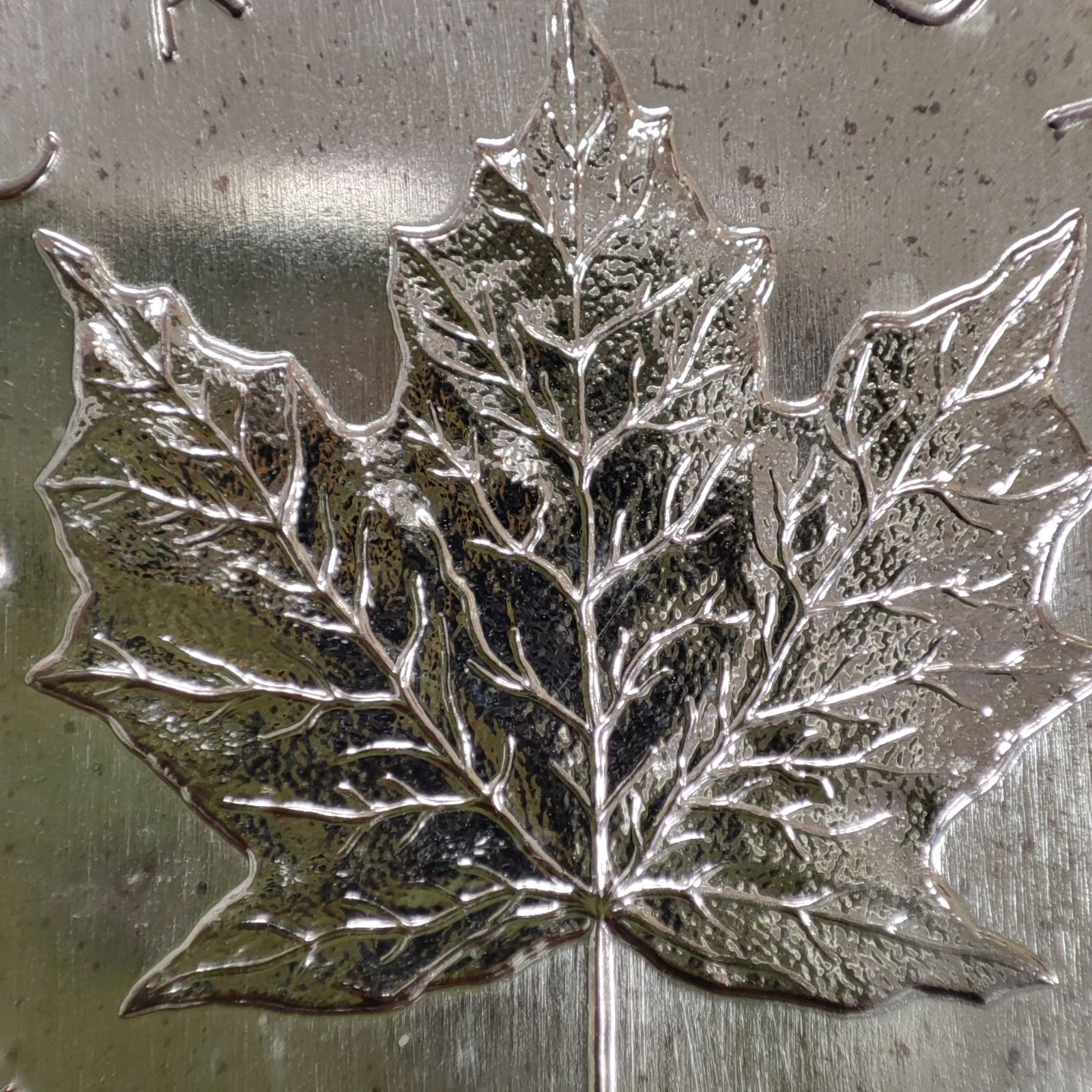 カナダ メイプルリーフ 銀貨 1990 純銀 1オンス パッケージ入り 1oz