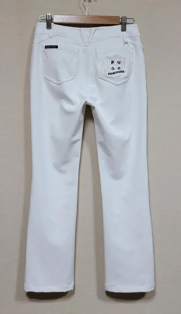 ブーツカット パンツ