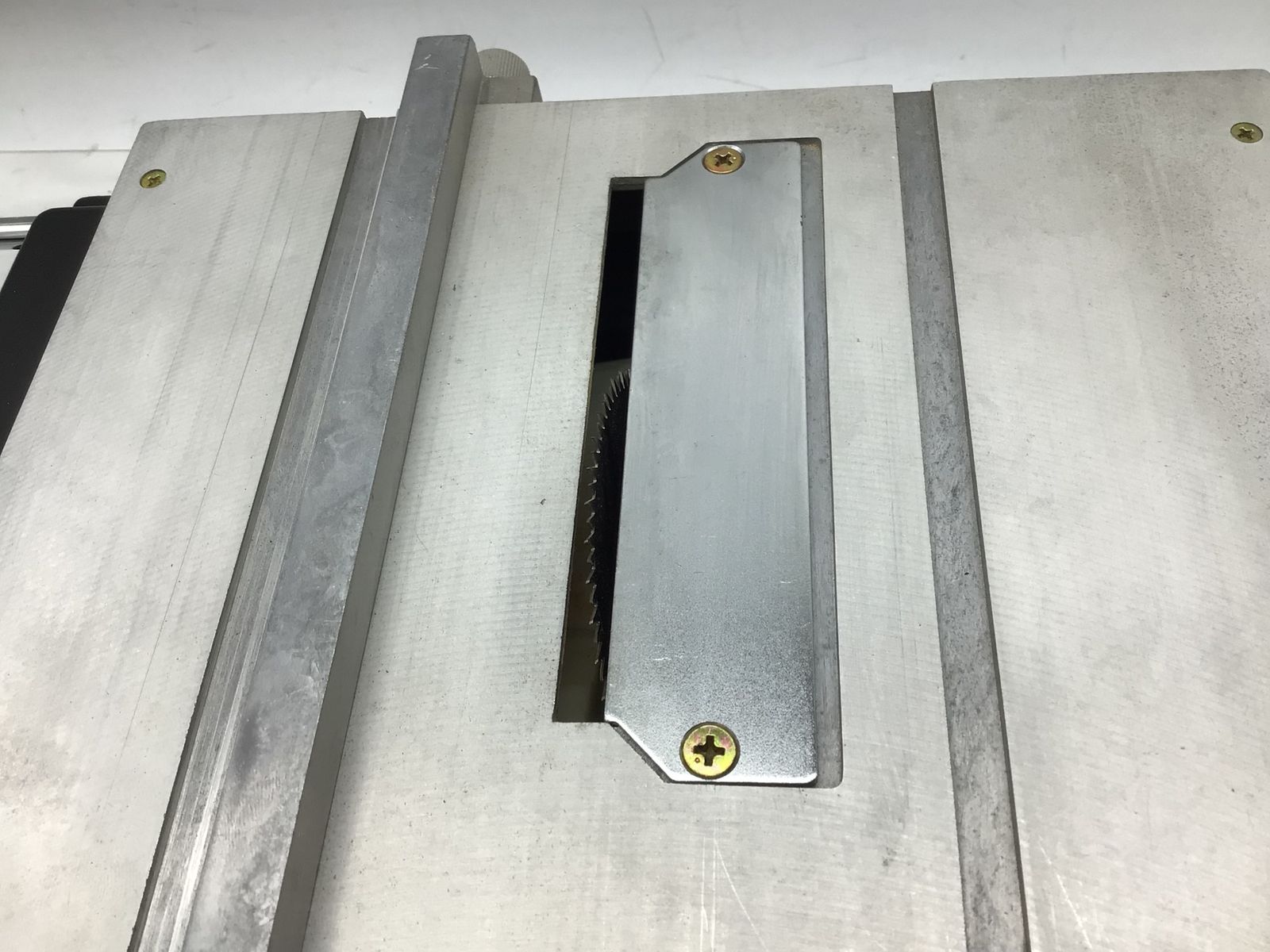 ミニテーブルソー ITFSY9BVXBK0