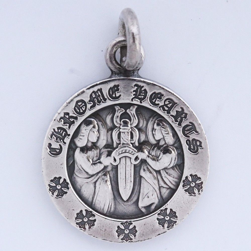 クロムハーツエンジェルメダルV2 CHROME HEARTS 銀座店 クロムハーツ