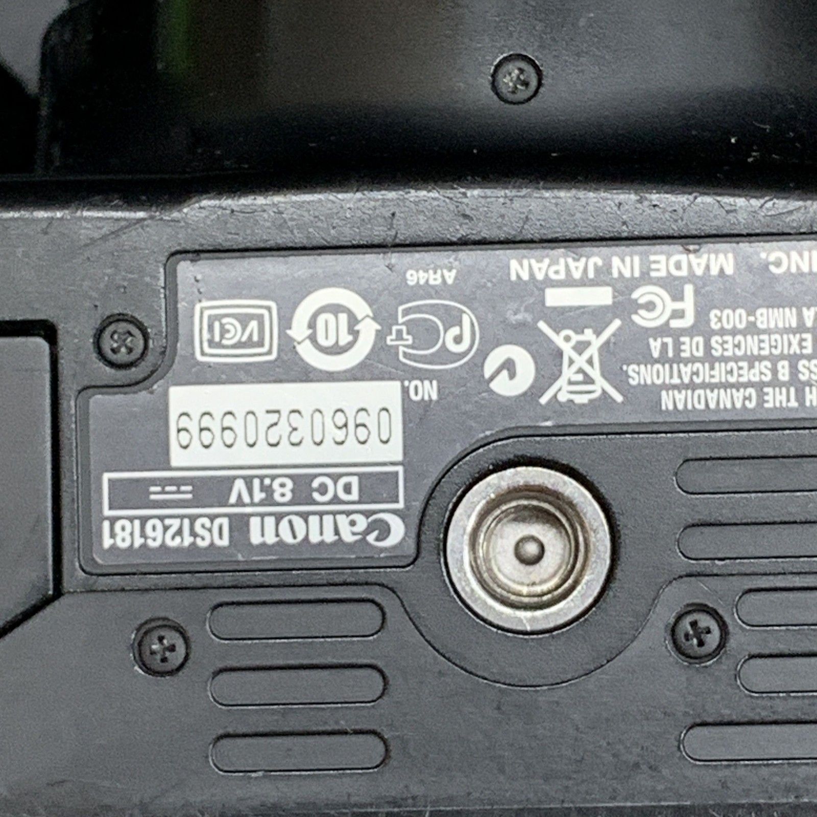 デジタル一眼レフカメラ EOS