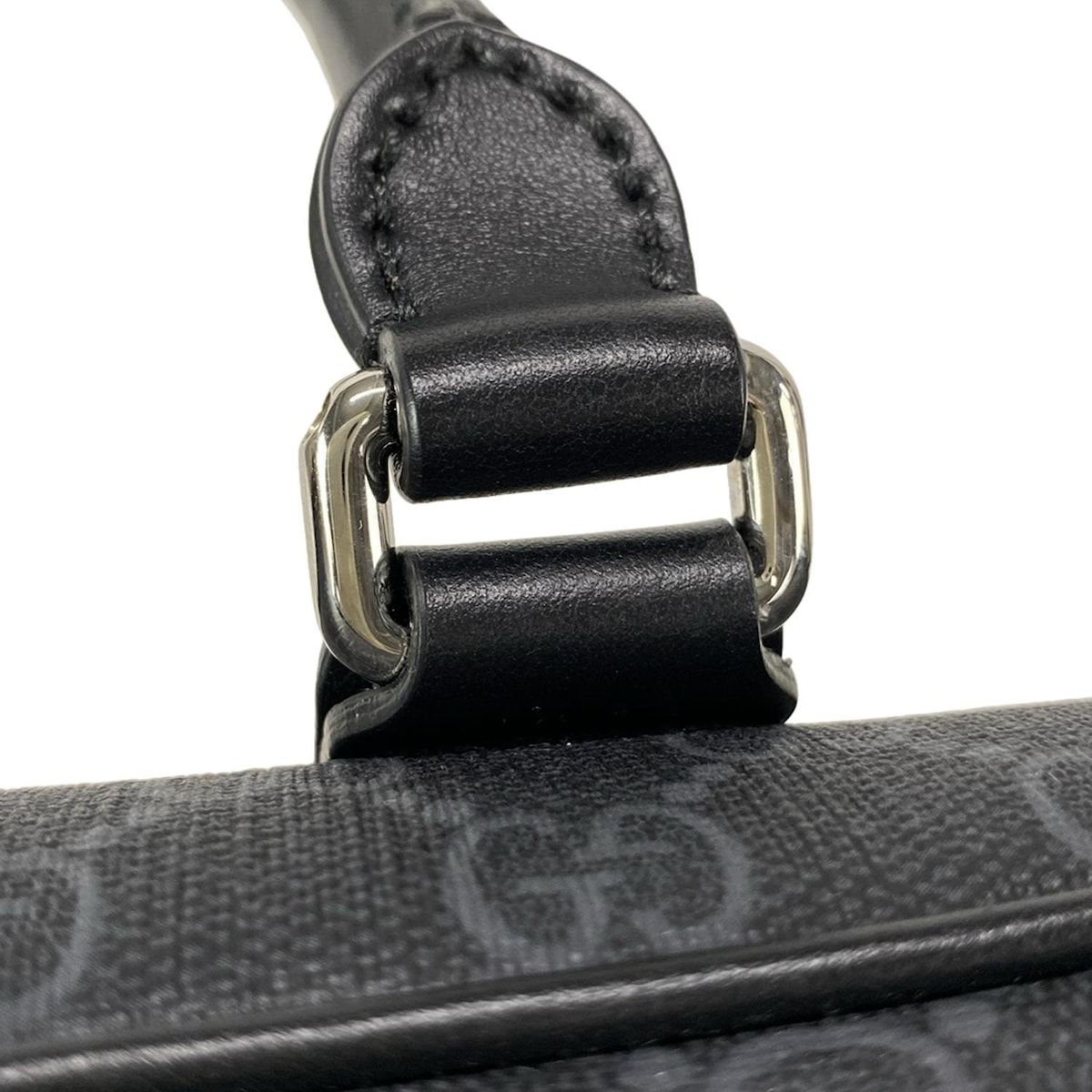 ブリーフケース