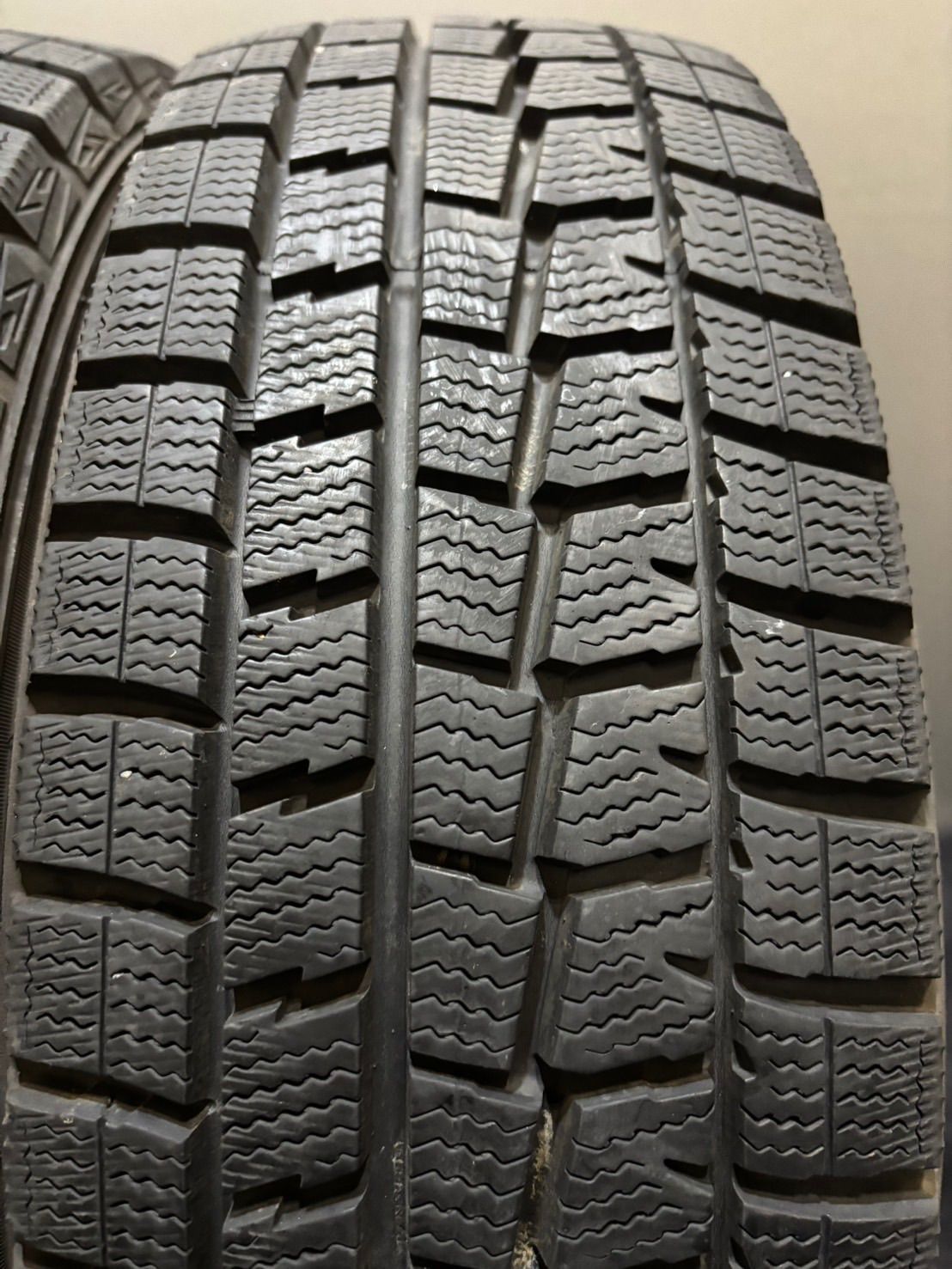 165 60R15 DUNLOP WINTER MAXX WM01 18年製 スタッドレス 4本 ダンロップ ウィンターマックス ハスラー ソリオ デリカD 2 2-K429