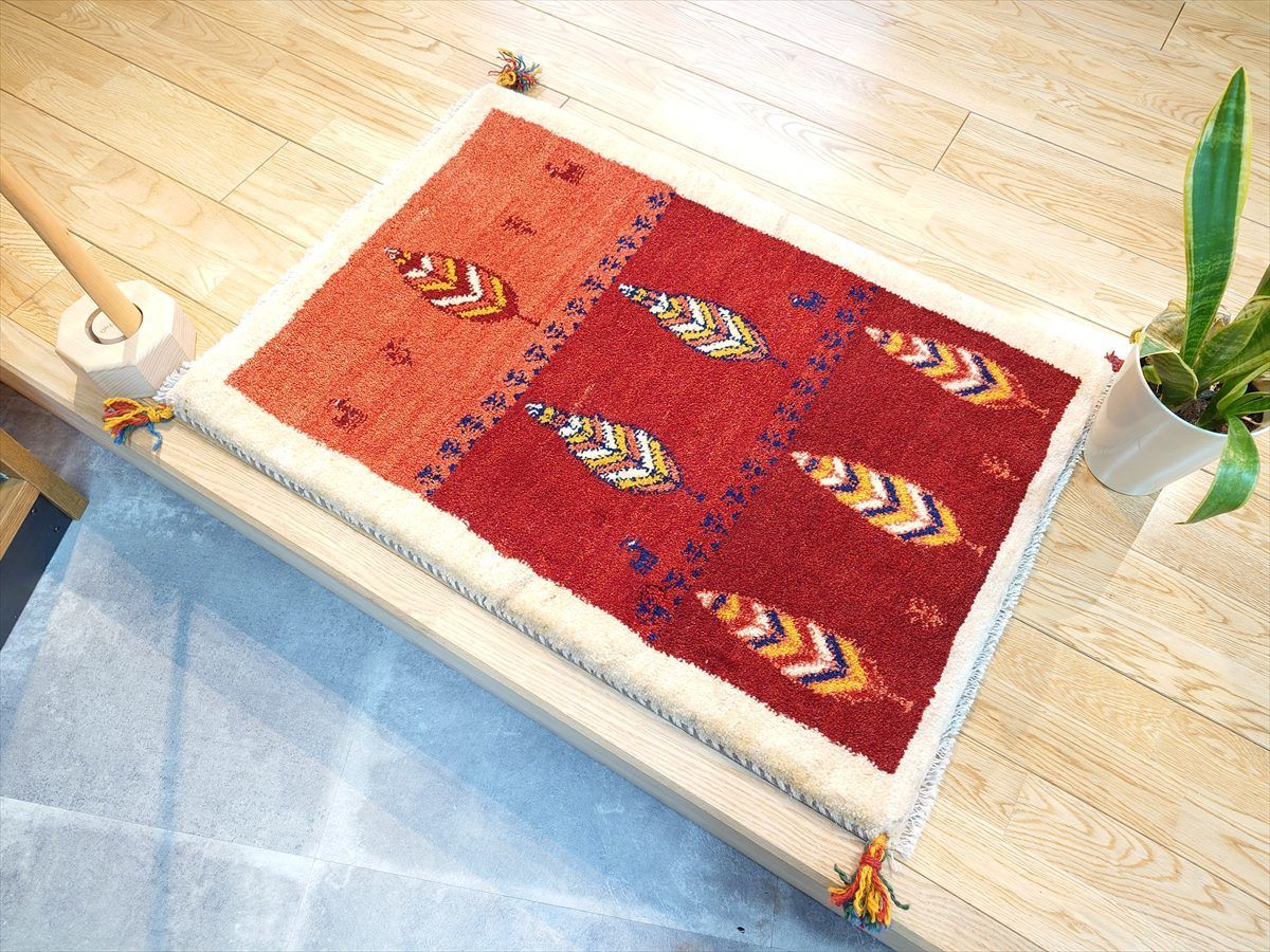 ペルシャ ギャッベ 玄関マット ラグ 88X60㎝ 糸杉 桃色 茜色 ボルドー グラデーション RJ12856