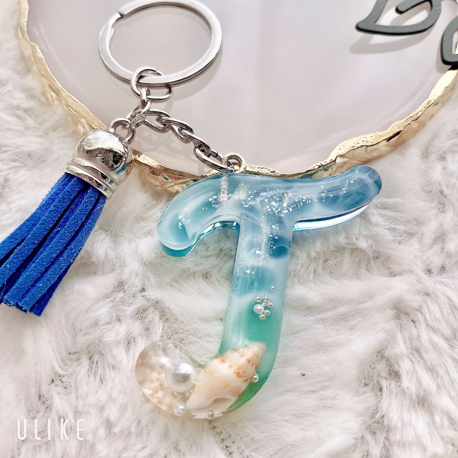 レジン 海塗りキーホルダー アルファベット - メルカリ