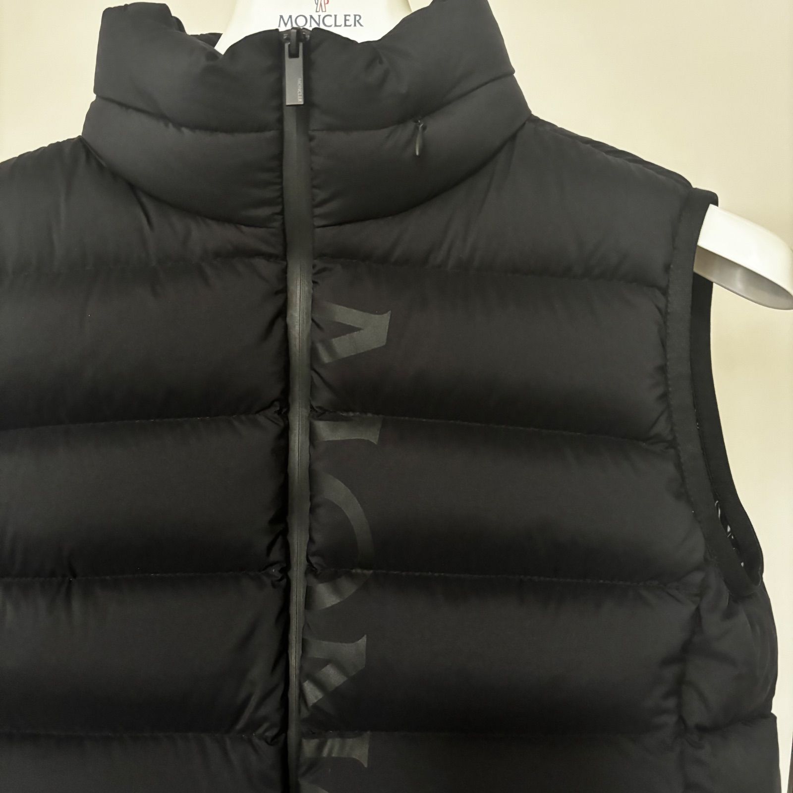 MONCLERブラック☆軽量ダウンベスト☆サイズ0☆国内正規品☆2022