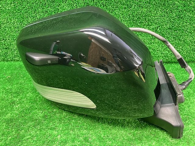 比較的綺麗　ダイハツ　L150S/L160S　ムーヴ　右ドアミラー　カラーX05　8P　250110218